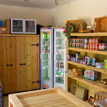 אתר קמפינג Belle Vista Glamping & יורק